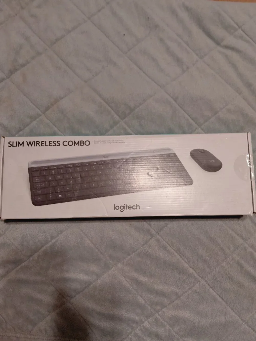 Logitech MK470 Graphite Slim Wireless Combo Keyboard & Mouse Modle VIPRB-920-010